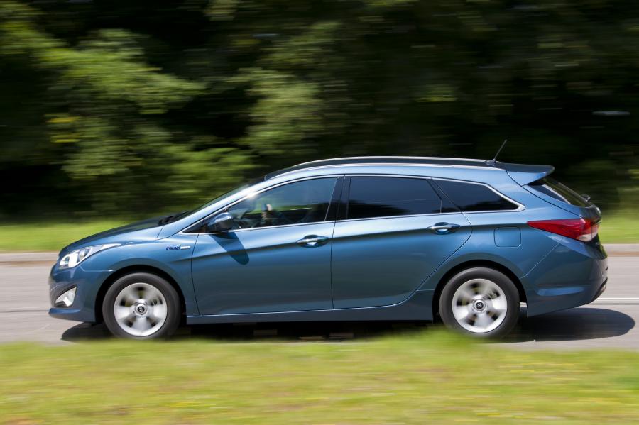  Hyundai i40 Station Wagon Blue Drive 2011 года  (UK) (фото 9 из 53)